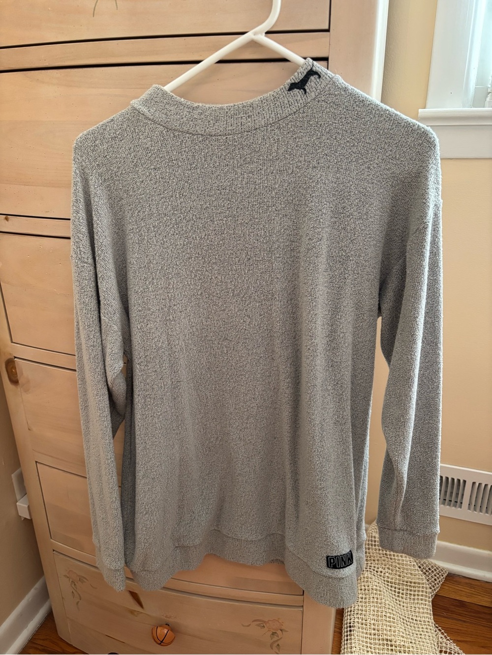 Victoria's Secret PINK Heather Gray Long-Sleeve Crewneck Sweater